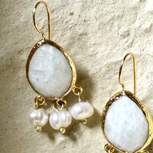 Semi Precious Stone Pearl drops Earring