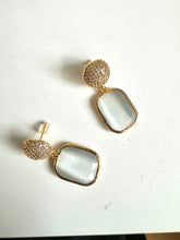 Tiger Eye Glass Stud Earring