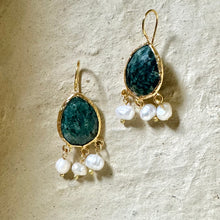 Semi Precious Stone Pearl drops Earring