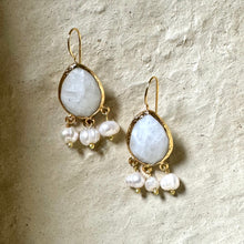 Semi Precious Stone Pearl drops Earring